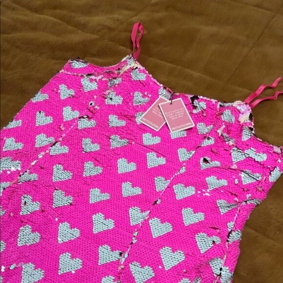 PrettyLittleThing Fuchsia and White Heart Midi Dress - Picture 5 of 5